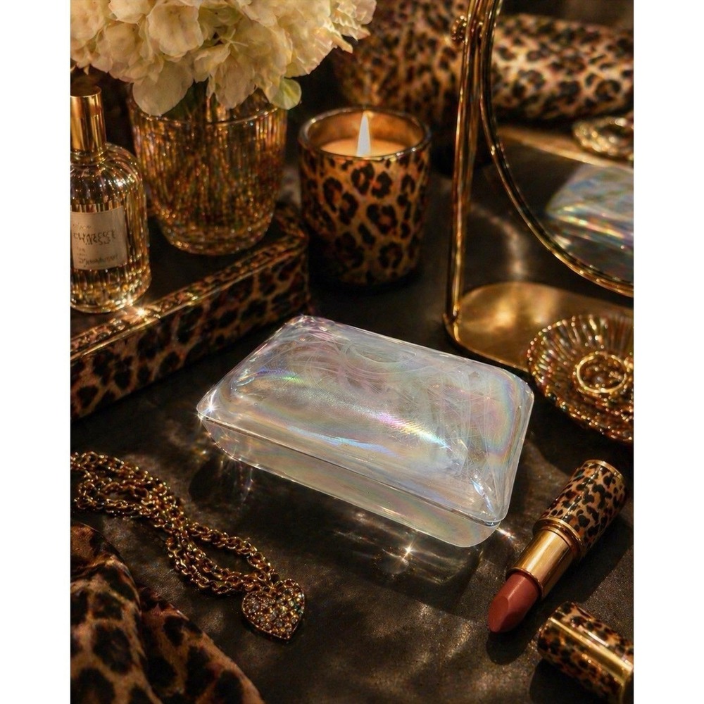 VTG White Opulent Glass W/ Lid iridescent Trinket Vanity Box‎ Swirl Beautiful
